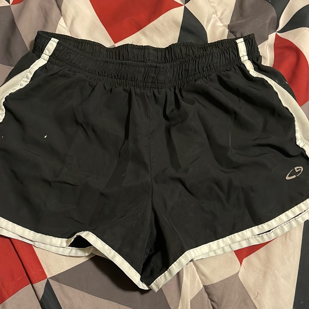 Used shorts in black and white size 10/12
